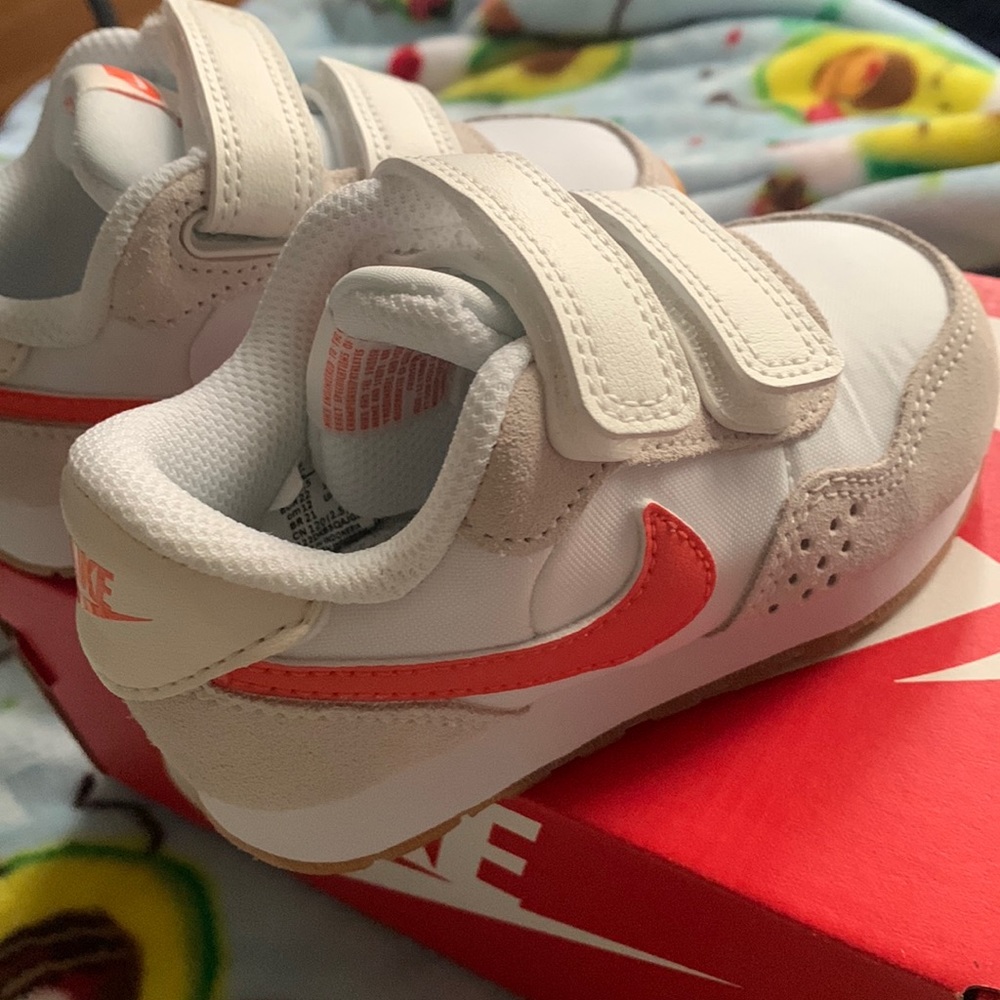 NIKE MD VALIANT (TDV)
